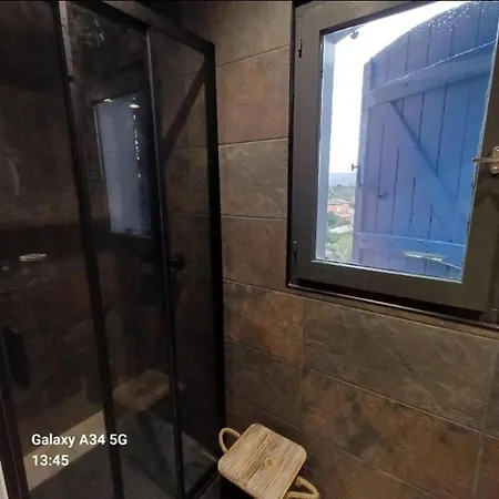 2 Personnes Avec Piscine