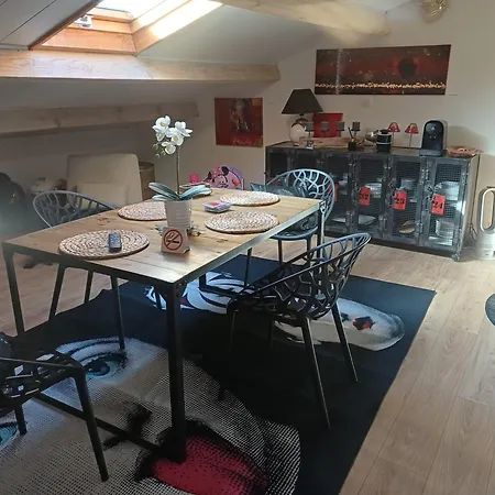 2 Personnes Avec Piscine * Le Bosc (Herault)
